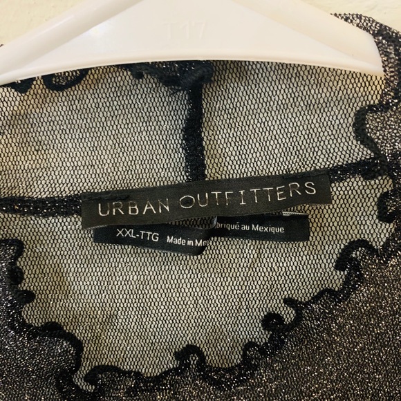 NWOT Sparkle & Fade Lurex Lettuce Edge Crop Top - Picture 3 of 3